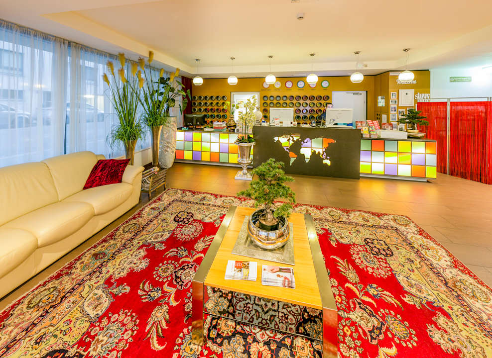 Lobby A&T Hostel