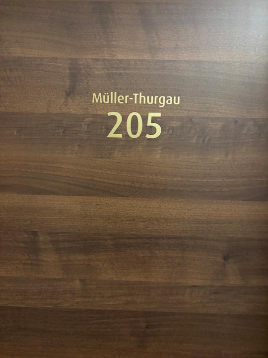 Zimmer VINOTEL Schreieck