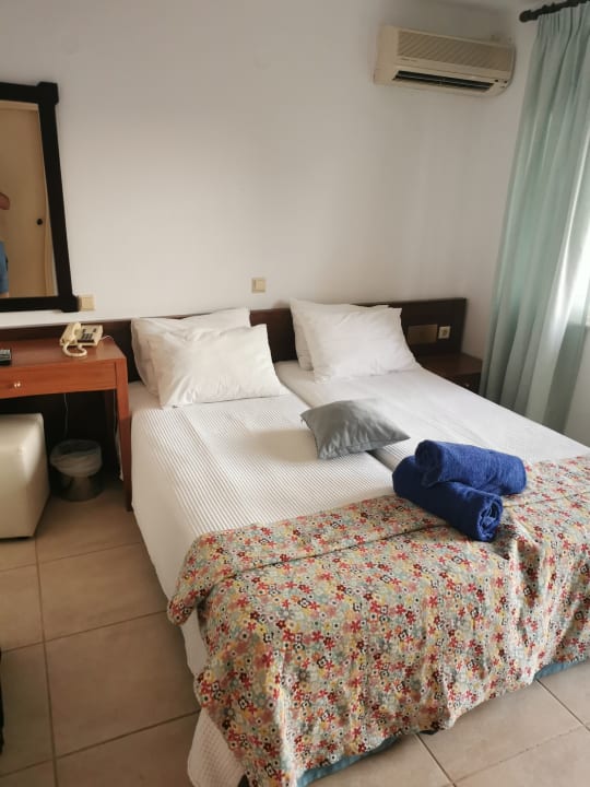Zimmer Apollonia Beach Resort & Spa