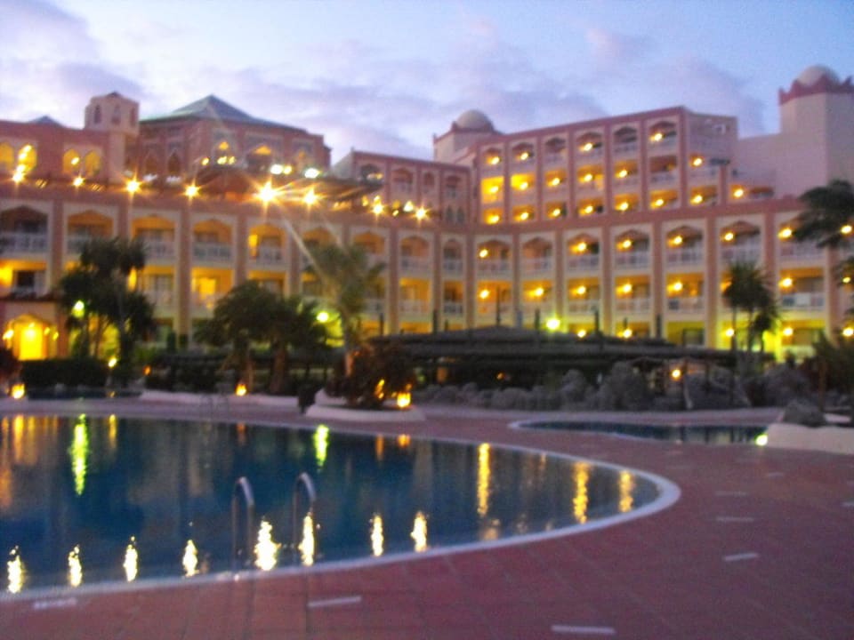 Kurz vor Sonnenuntergang H10 Playa Esmeralda - Adults only