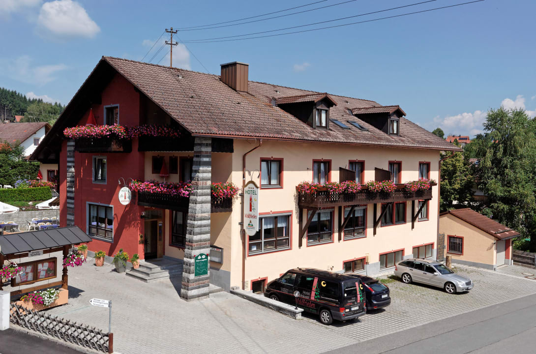 Außenansicht Hotel Waldfrieden