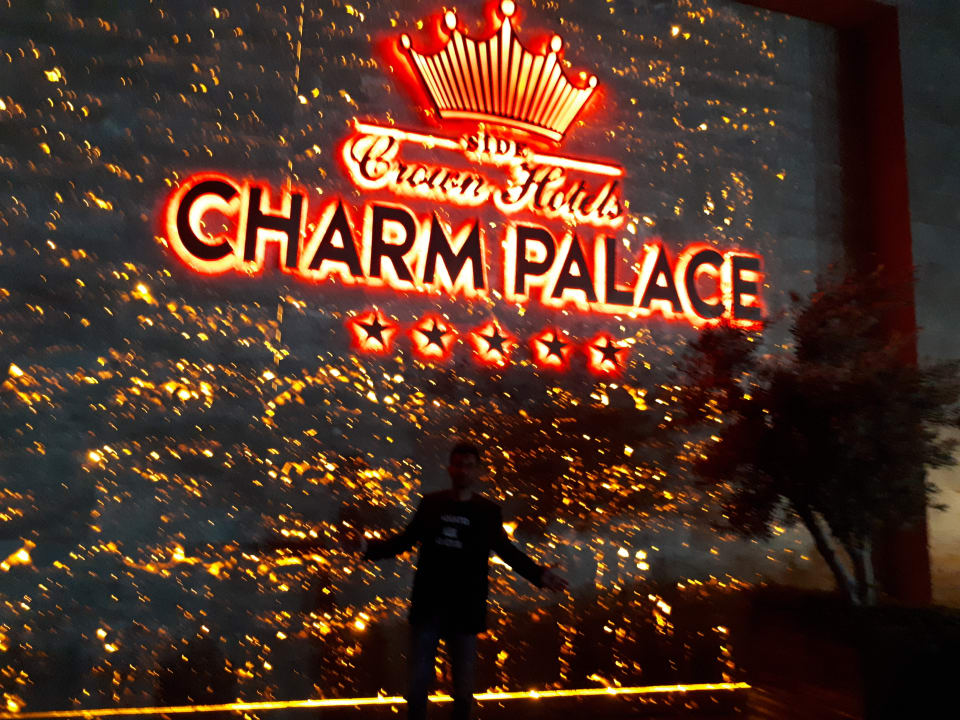 Außenansicht Well Palace Side