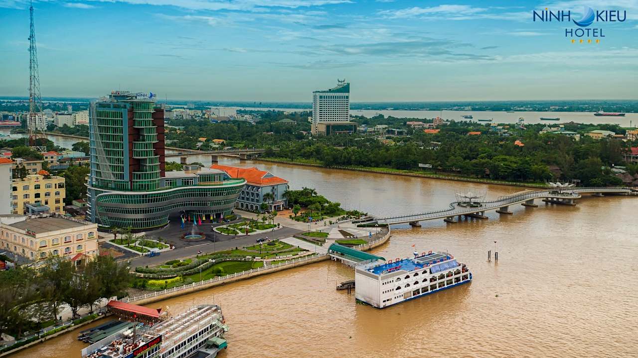 Ausblick Ninh Kieu Riverside Hotel