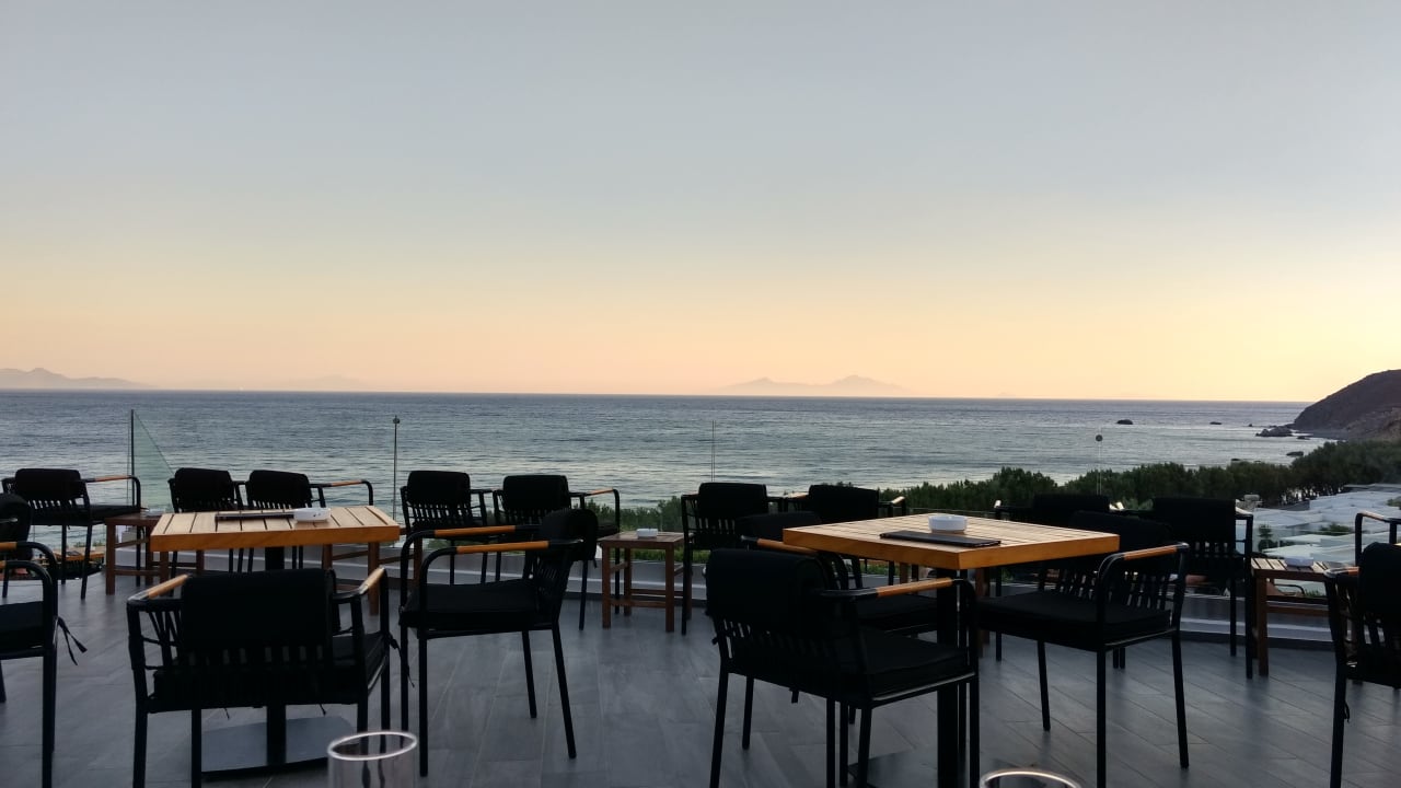 Gastro Dimitra Beach Hotel & Suites