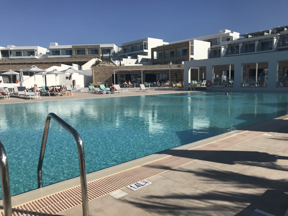 Pool Blue Lagoon Ocean