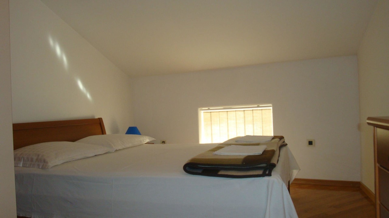 Schlafzimmer 2, App. DG Apartment Skiljan