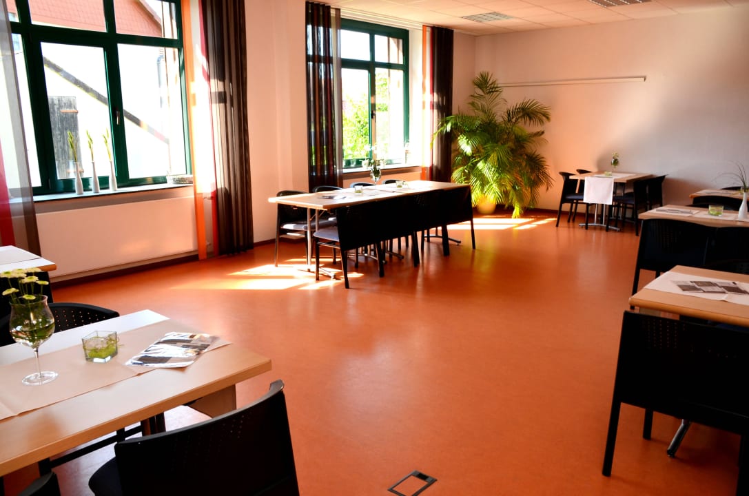 Velcrea Seminarzentrum - Seminarraum Seminarzentrum Velcrea Visavis