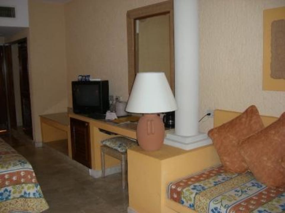 das Zimmer Iberostar Waves Quetzal