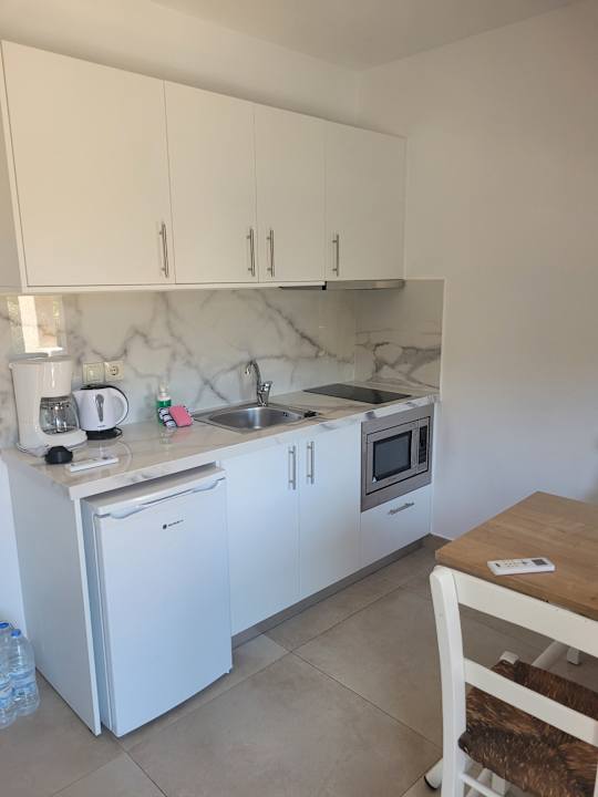 Zimmer Apartments Ida Village I & II