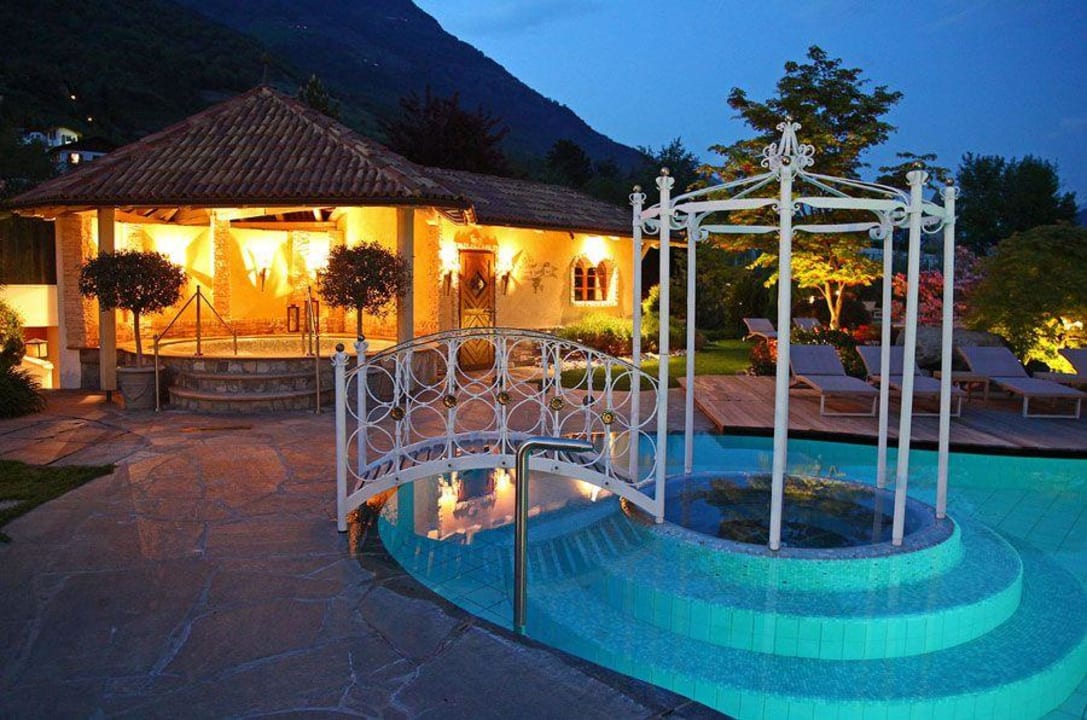 Weinbergsauna, Salzwasserwhirlpool Feldhof DolceVita Resort