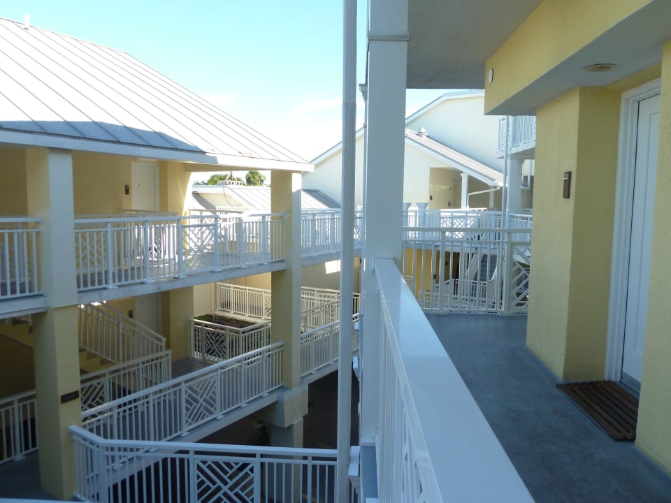 Innenhof The Reach Key West, Curio Collection by Hilton