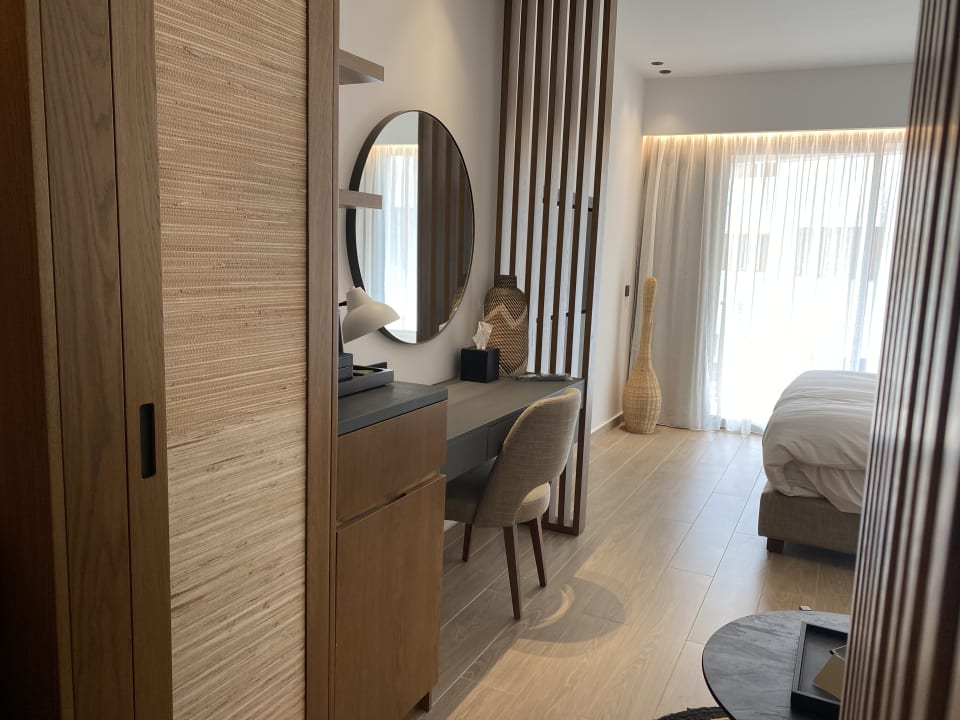 Zimmer AKASHA Beach Hotel & Spa