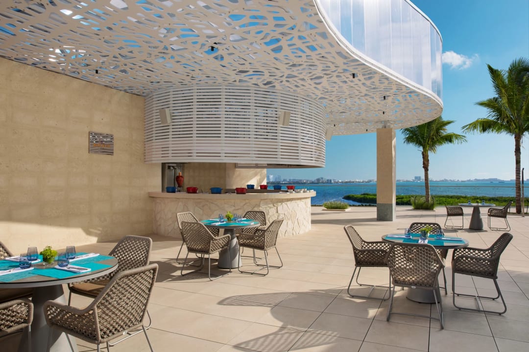 Gastro Breathless Cancun Soul Resort & Spa