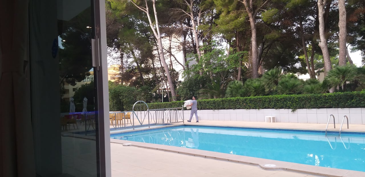 Pool Guya Wave Hotel