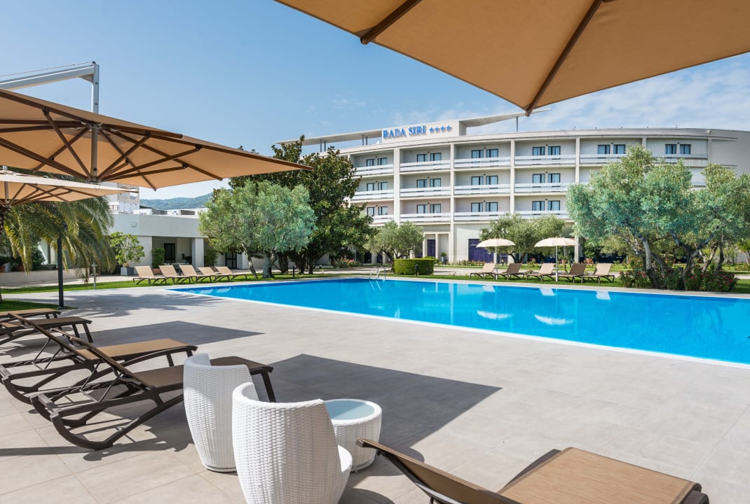 Pool Hotel Rada Siri
