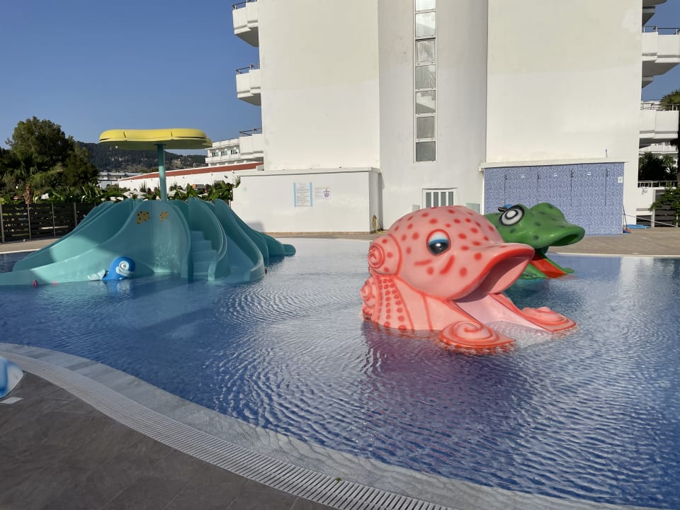 Pool Irene Palace Beach Resort Club alltoura