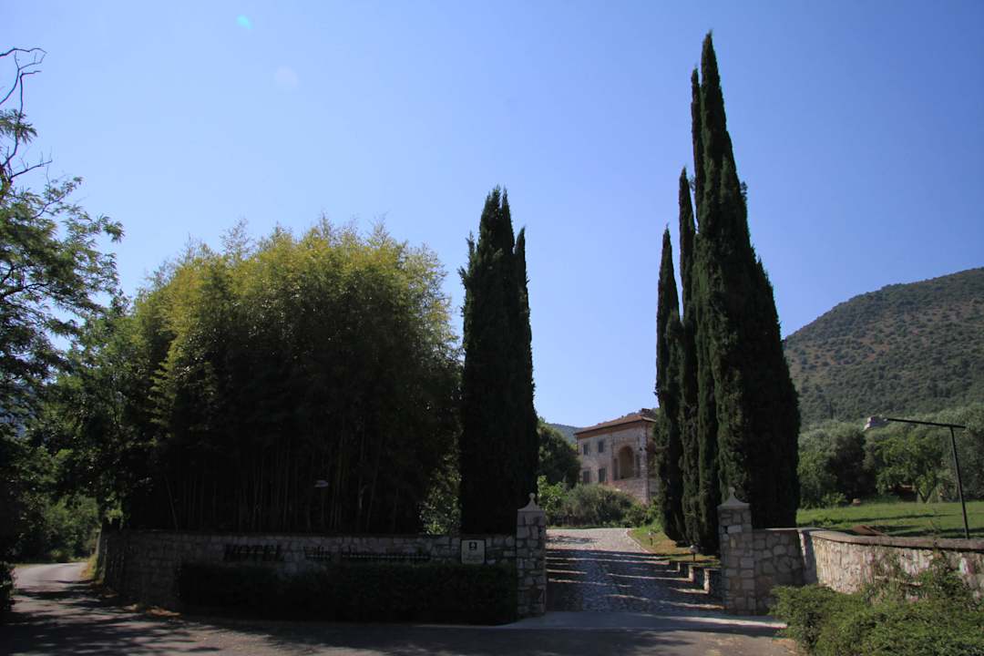 Zufahrt Hotel Villa Rinascimento