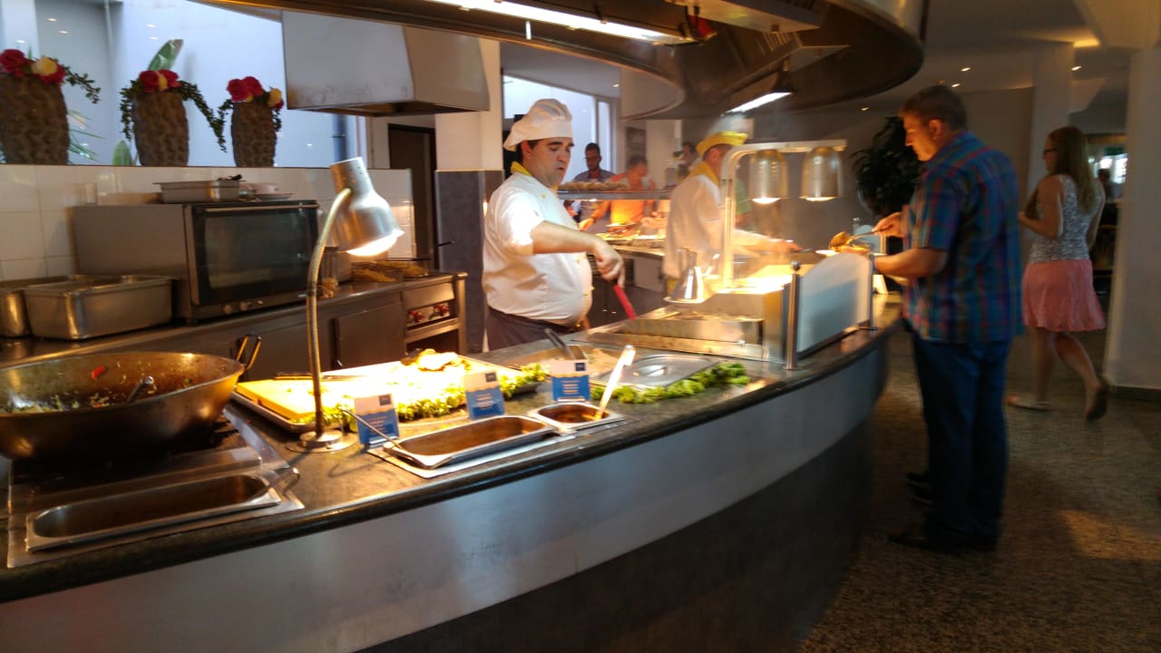 Showkochen allsun App.-Hotel Esquinzo Beach