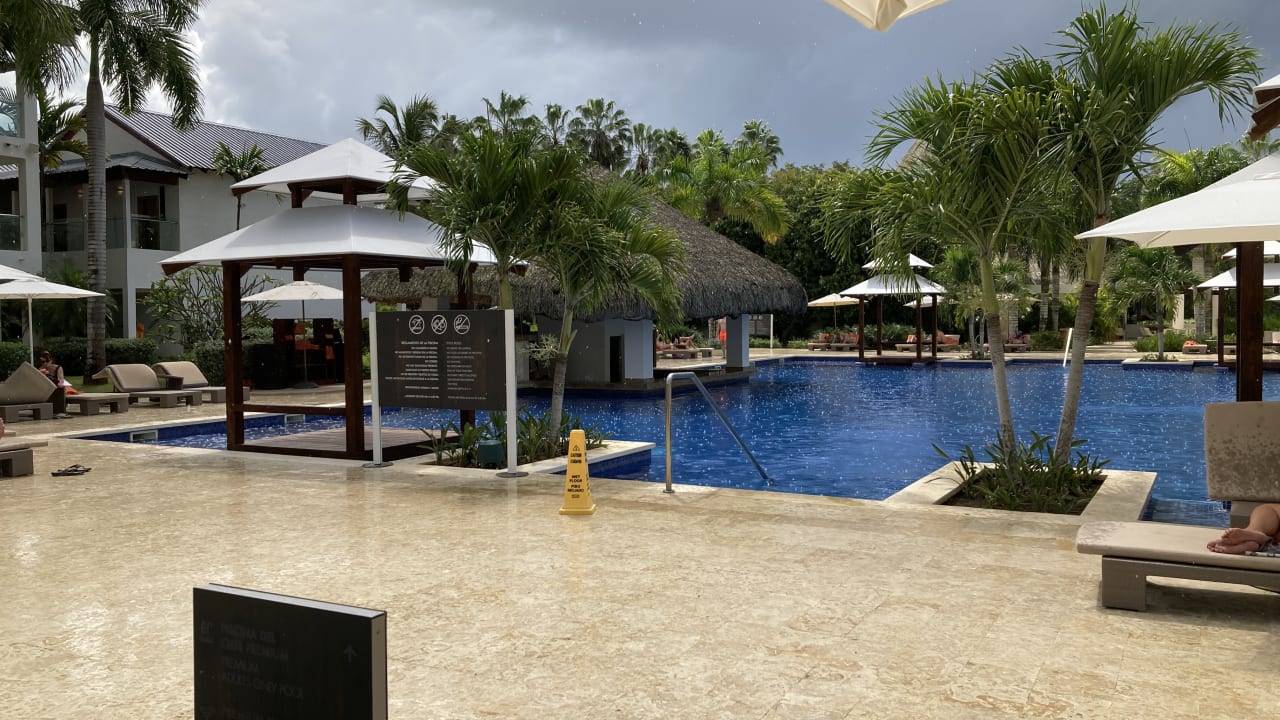 Pool Secrets La Romana Resort & Spa - Adult Only