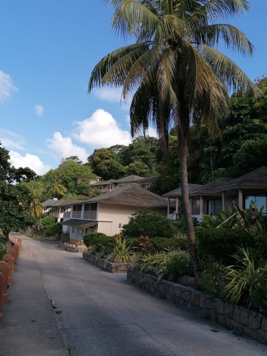 Außenansicht Hotel Patatran Village