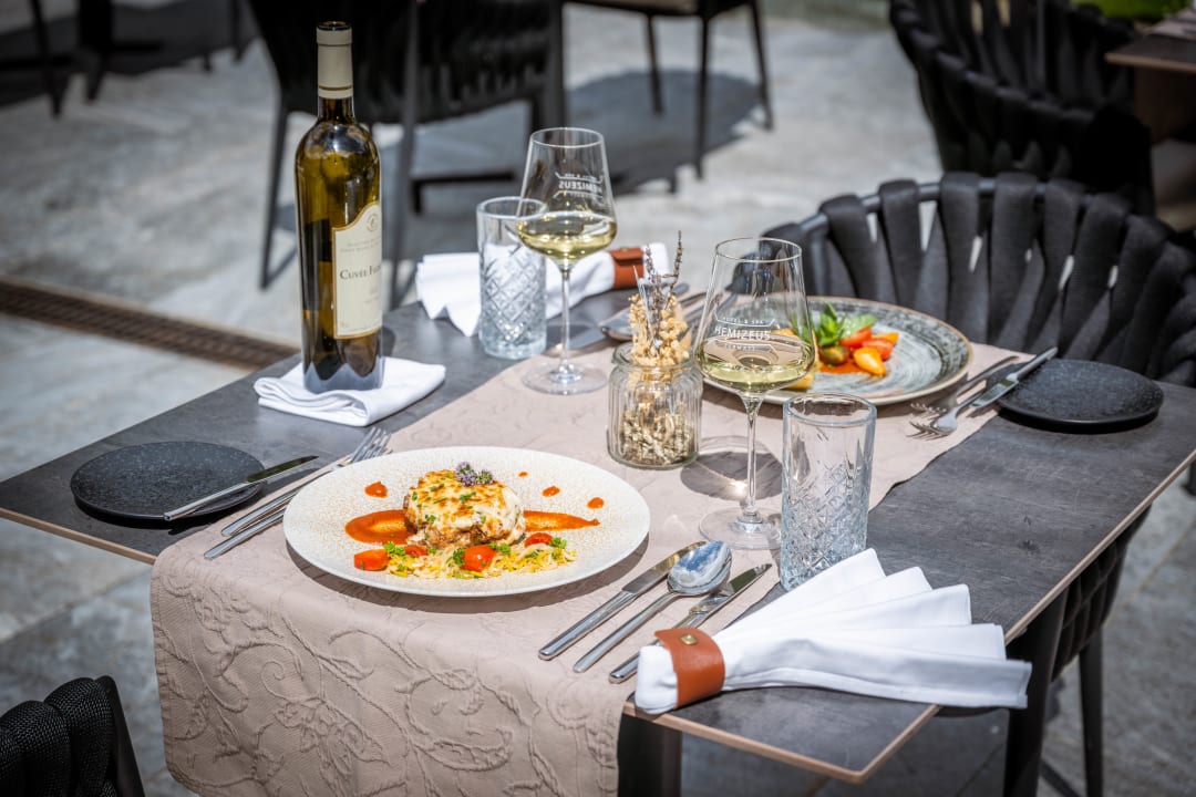 Gastro Hotel Hemizeus & Iremia Spa