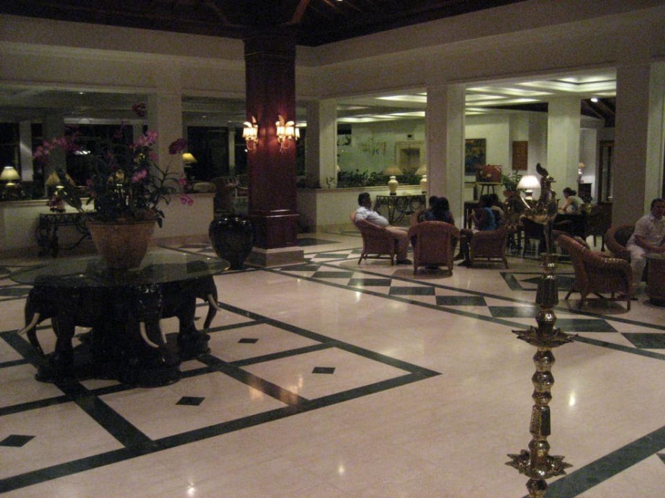 Lobby Taj Bentota Resort & Spa