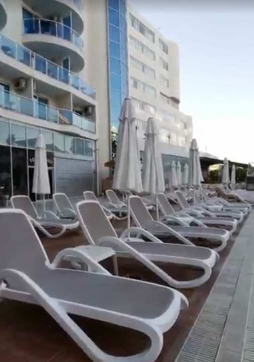 Pool Narcia Resort Side