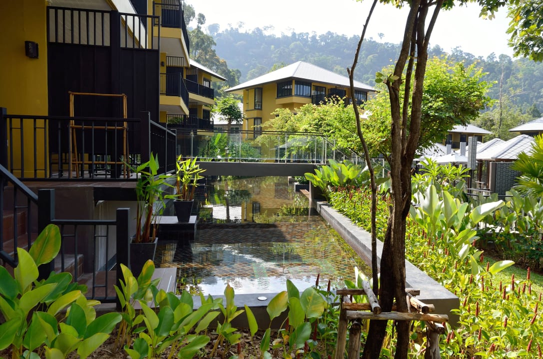 Oberer Pool Moracea by Khao Lak Resort