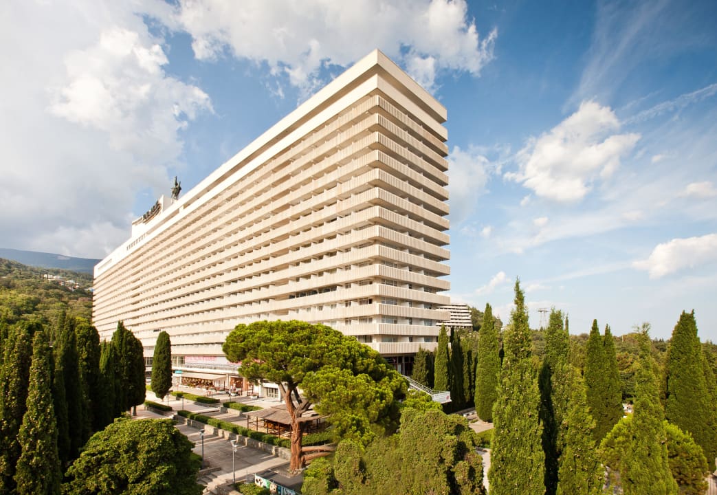 "Отель "Ялта-Интурист"" Yalta Intourist Hotel (Jalta) • HolidayCheck ...