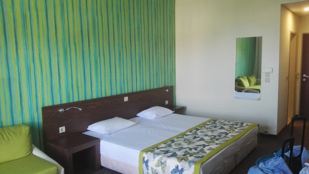 Zimmer Park Hotel Golden Beach
