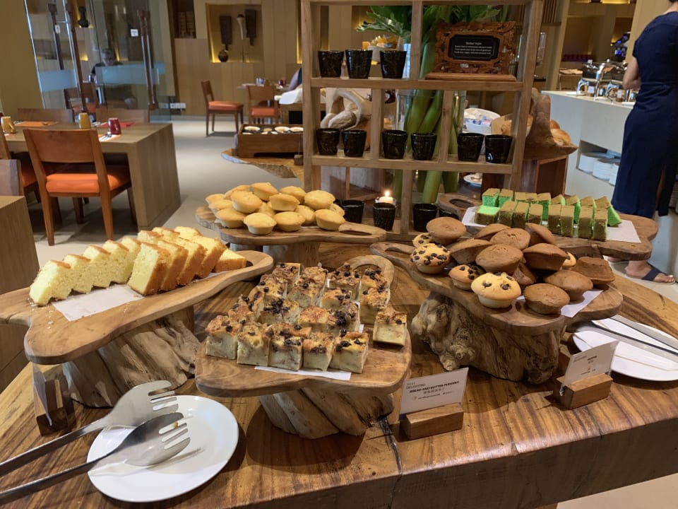 Gastro Holiday Inn Resort Baruna Bali