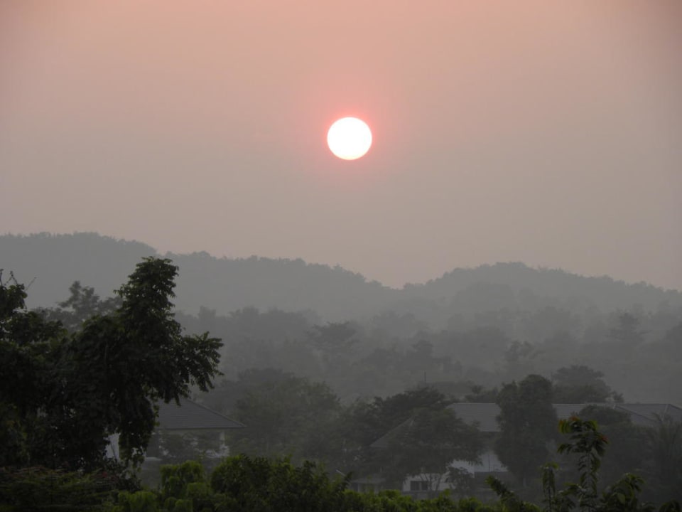 Allabendlicher Blick vom Pool Hotel Nagahill Resort