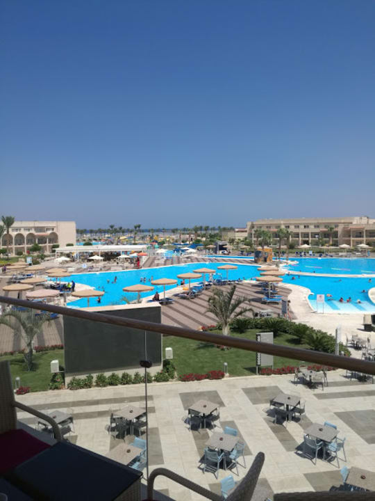 Pool Pickalbatros Royal Moderna Resort-Sharm El Sheikh