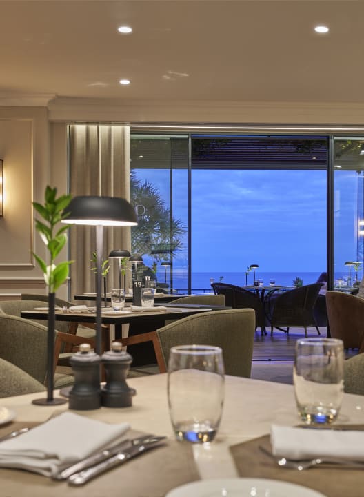 Gastro Hotel The Cliff Bay (PortoBay)