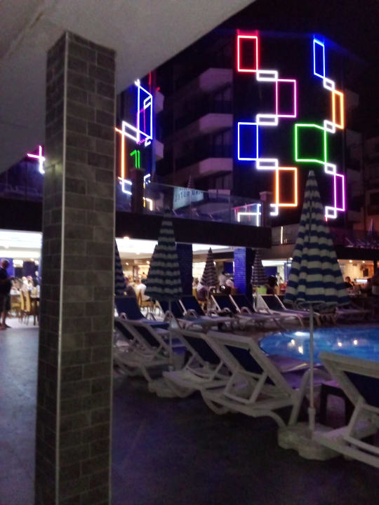 Außenansicht Relax Beach Hotel