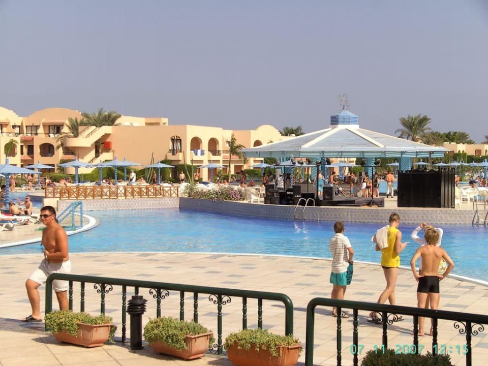 Pool Ali Baba Palace Resort