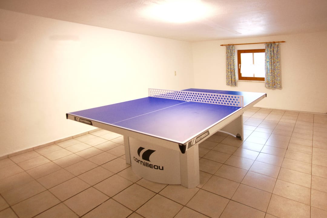 Profi Tischtennis Gruppenferienhaus Landhaus St.Oswald