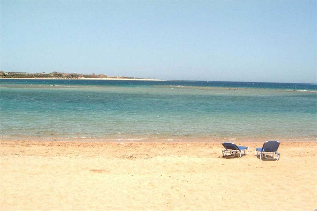 Blick auf die Hausriffe Jaz Makadi Oasis Resort