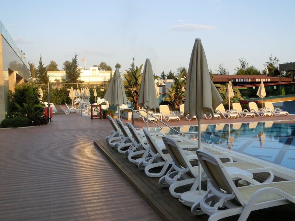Der Garten mit den mehren Pools Sentido Trendy Verbena Beach
