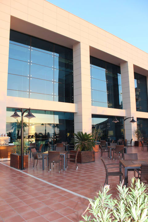 Aussenterrasse Royal Teos Thermal Resort Clinic & SPA