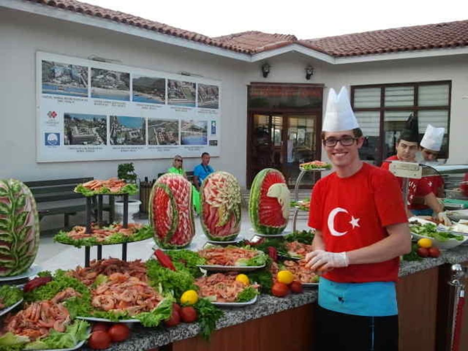 Пятничный ужин Crystal Flora Pearl Collection