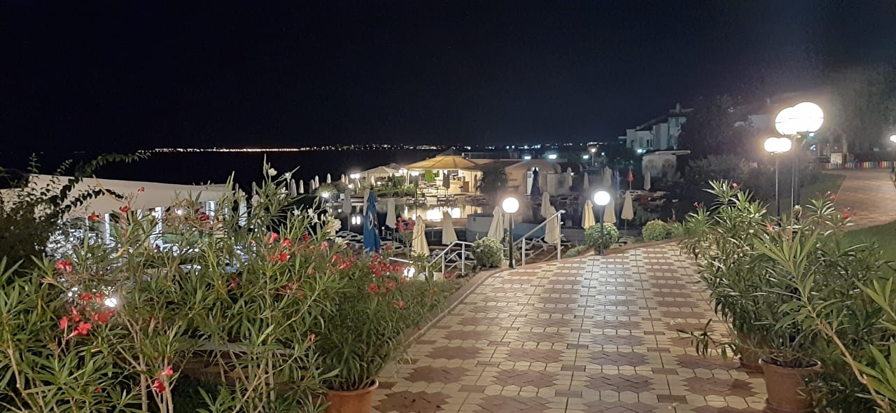 Außenansicht Hotel Sineva Beach