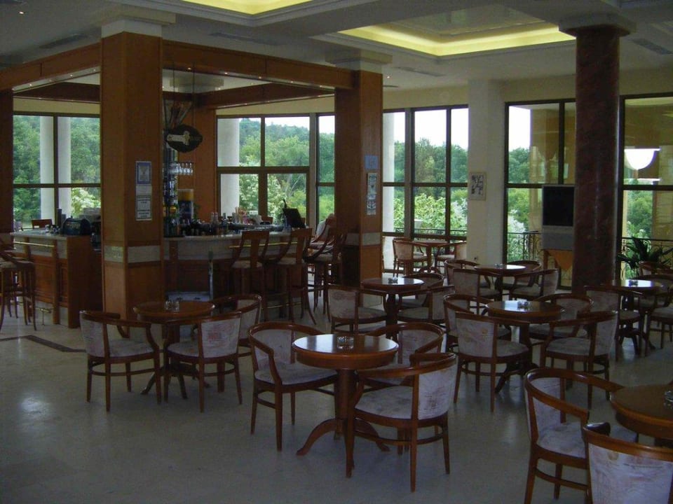 Bar im Belleville Hotel Duni Royal Belleville