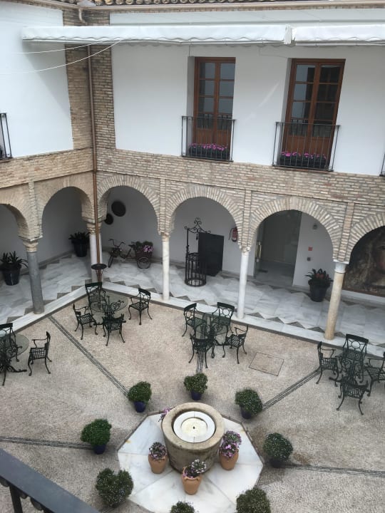 Innenhof NH Collection Amistad Córdoba