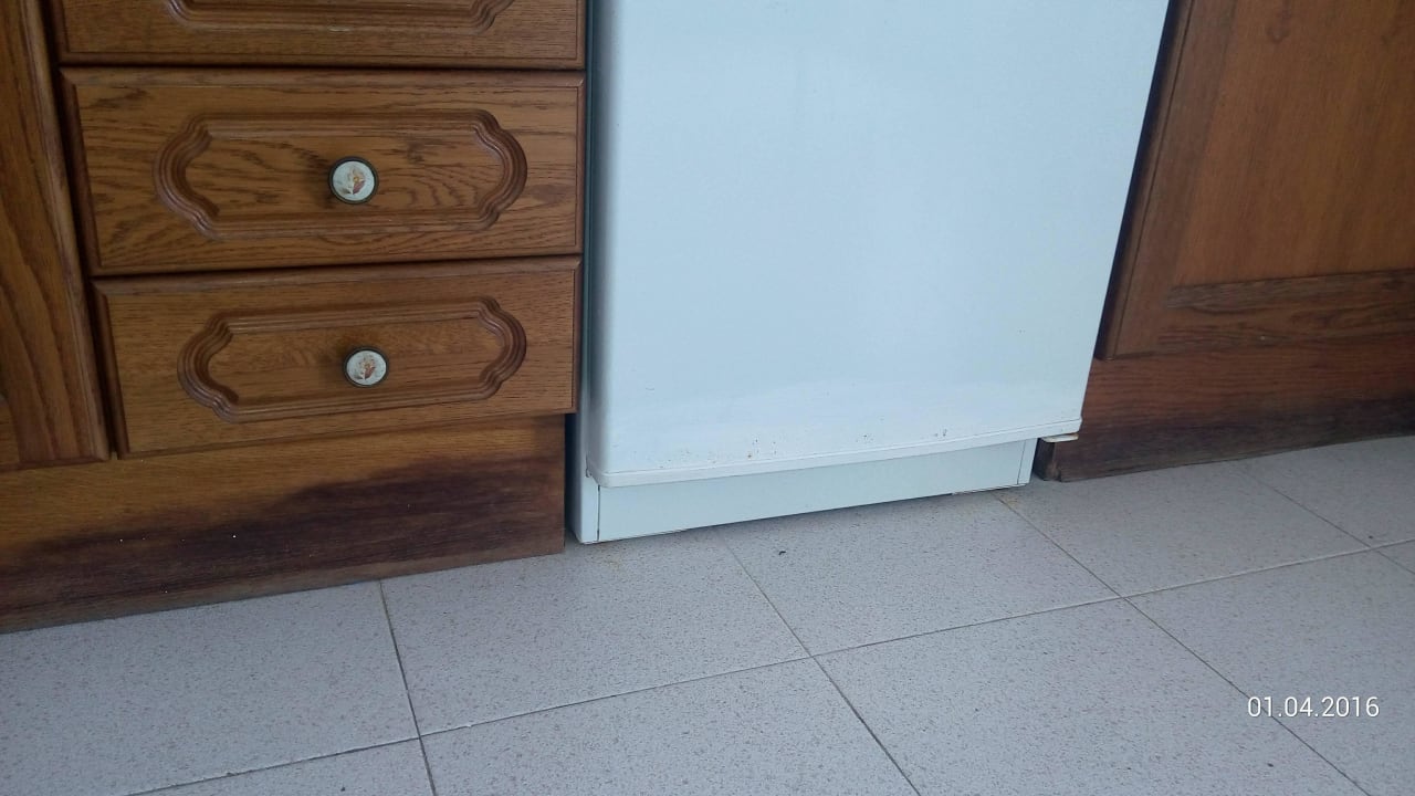 Küchenzeile mit Feuchtigkeitsschäden Smy Tahona Fuerteventura