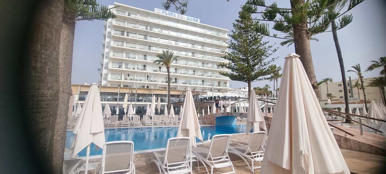 Außenansicht CM Playa del Moro