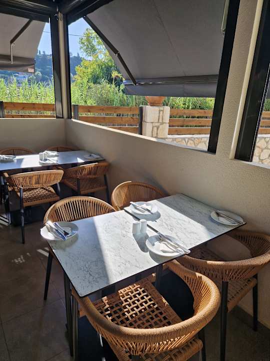 Gastro La Mirage Hotel