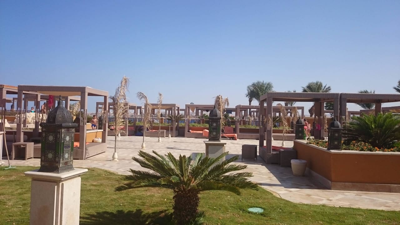 Liegeplatz am Pool Grand Waterworld Makadi & Family Star Makadi
