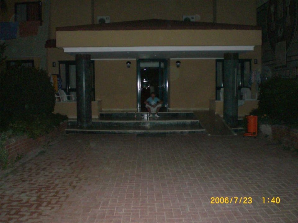 Zweiter Eingang Grand Seker Hotel