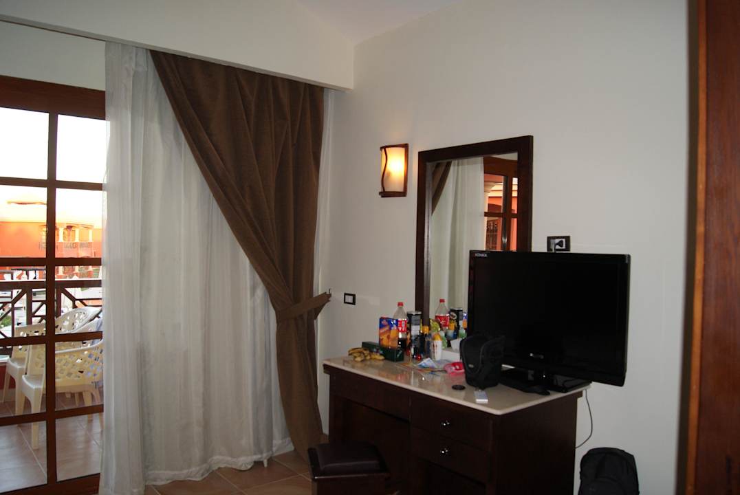 Дэлюкс Pickalbatros Alf Leila Wa Leila Resort - Neverland Hurghada